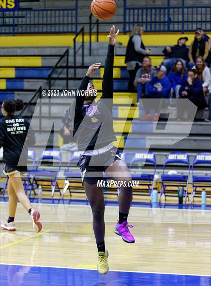 Thumbnail 3 in New Haven @ East Noble photogallery.