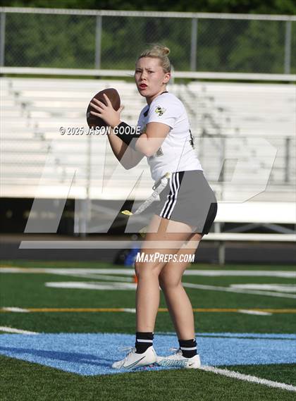 Thumbnail 1 in Fairview vs Brentwood photogallery.