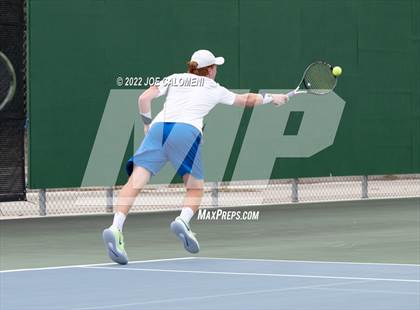 Thumbnail 3 in Alamo Heights vs Amarillo (UIL 5A Boys Doubles State Quarterfinal) photogallery.