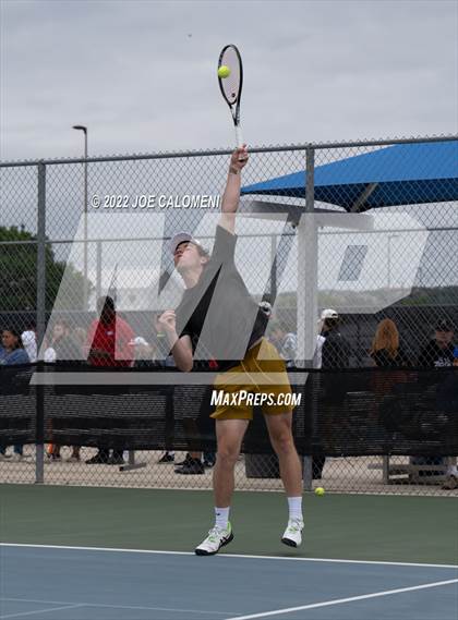 Thumbnail 2 in Alamo Heights vs Amarillo (UIL 5A Boys Doubles State Quarterfinal) photogallery.