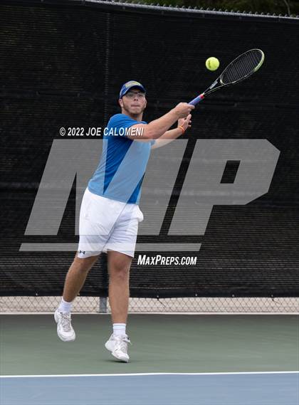 Thumbnail 2 in Alamo Heights vs Amarillo (UIL 5A Boys Doubles State Quarterfinal) photogallery.