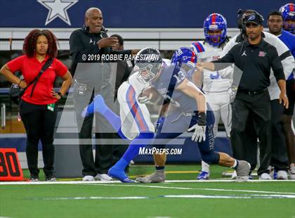 Thumbnail 2 in Flower Mound vs. Duncanville(UIL 6A Division 1 Region 1 Area Playoff) photogallery.
