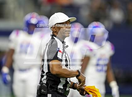Thumbnail 2 in Flower Mound vs. Duncanville(UIL 6A Division 1 Region 1 Area Playoff) photogallery.