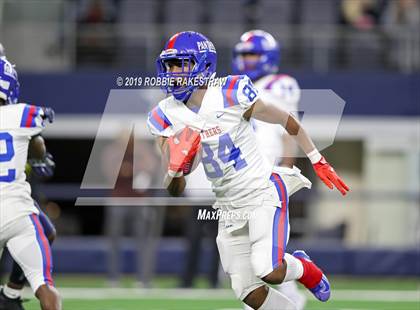 Thumbnail 3 in Flower Mound vs. Duncanville(UIL 6A Division 1 Region 1 Area Playoff) photogallery.