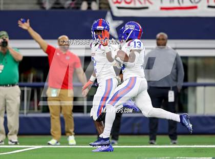 Thumbnail 1 in Flower Mound vs. Duncanville(UIL 6A Division 1 Region 1 Area Playoff) photogallery.