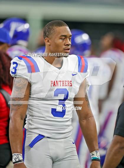 Thumbnail 1 in Flower Mound vs. Duncanville(UIL 6A Division 1 Region 1 Area Playoff) photogallery.