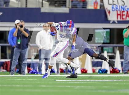 Thumbnail 2 in Flower Mound vs. Duncanville(UIL 6A Division 1 Region 1 Area Playoff) photogallery.