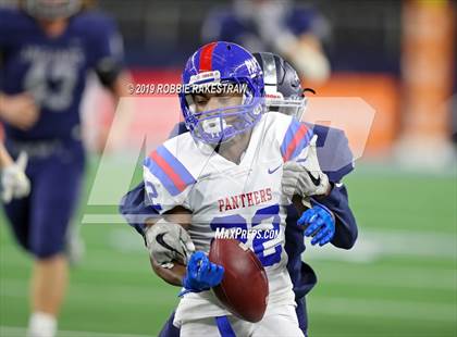 Thumbnail 2 in Flower Mound vs. Duncanville(UIL 6A Division 1 Region 1 Area Playoff) photogallery.