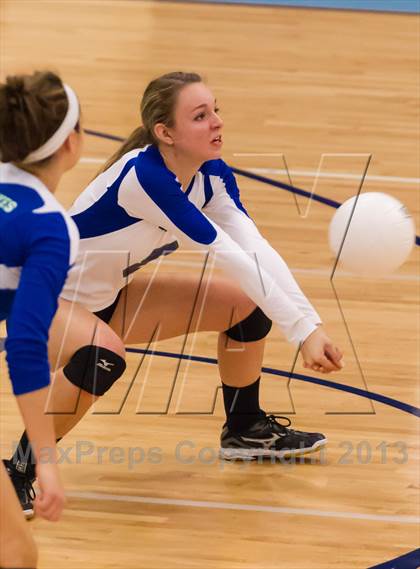 Thumbnail 3 in South Lakes @ Yorktown photogallery.