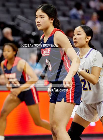 Thumbnail 1 in La Salle vs Oakland Tech (CIF State D3 Final) photogallery.