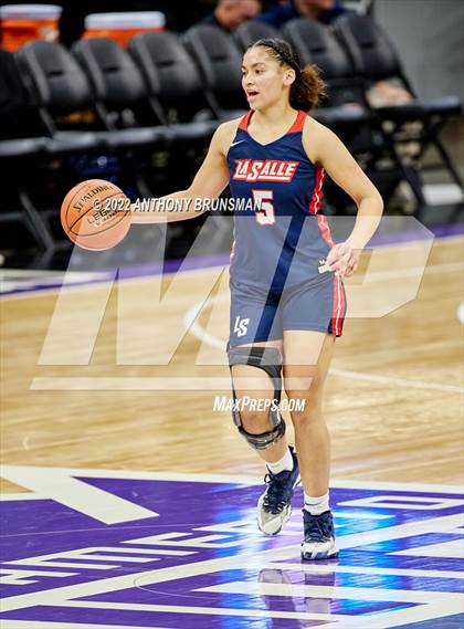 Thumbnail 3 in La Salle vs Oakland Tech (CIF State D3 Final) photogallery.