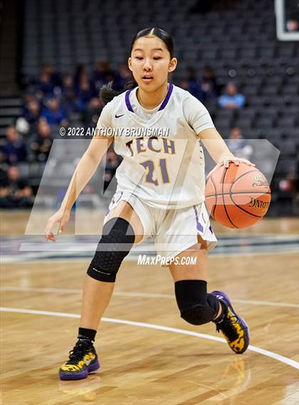 Thumbnail 3 in La Salle vs Oakland Tech (CIF State D3 Final) photogallery.