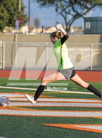 Thumbnail 3 in Pinnacle vs. Chaparral (Coyote Classic Soccer Tournament) photogallery.