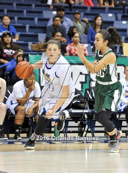 Thumbnail 1 in Hilltop vs Mira Mesa (CIF SDS D3 Final) photogallery.