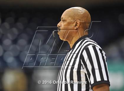 Thumbnail 2 in Hilltop vs Mira Mesa (CIF SDS D3 Final) photogallery.
