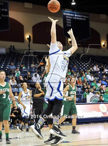 Thumbnail 2 in Hilltop vs Mira Mesa (CIF SDS D3 Final) photogallery.