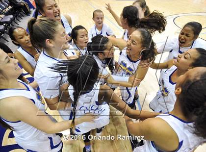 Thumbnail 2 in Hilltop vs Mira Mesa (CIF SDS D3 Final) photogallery.