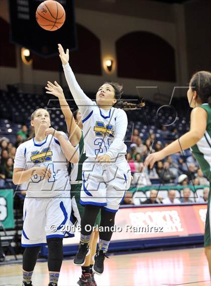 Thumbnail 1 in Hilltop vs Mira Mesa (CIF SDS D3 Final) photogallery.
