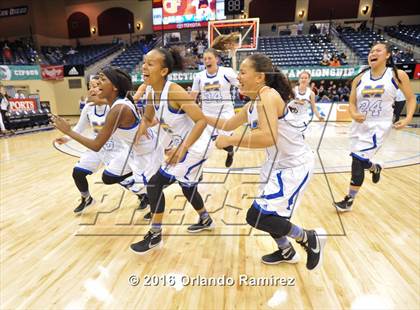 Thumbnail 3 in Hilltop vs Mira Mesa (CIF SDS D3 Final) photogallery.