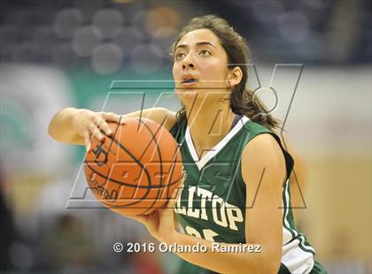 Thumbnail 2 in Hilltop vs Mira Mesa (CIF SDS D3 Final) photogallery.