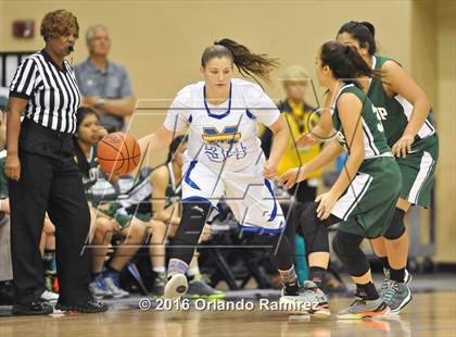 Thumbnail 2 in Hilltop vs Mira Mesa (CIF SDS D3 Final) photogallery.