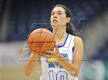 Thumbnail 2 in Hilltop vs Mira Mesa (CIF SDS D3 Final) photogallery.