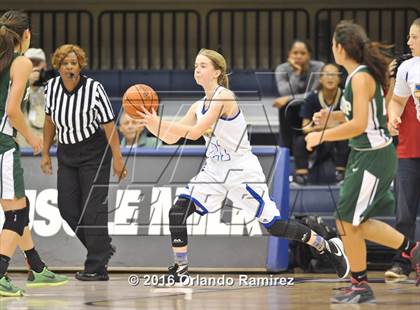 Thumbnail 2 in Hilltop vs Mira Mesa (CIF SDS D3 Final) photogallery.