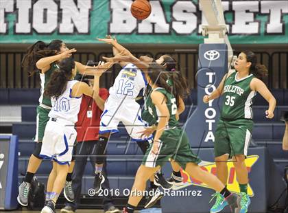 Thumbnail 2 in Hilltop vs Mira Mesa (CIF SDS D3 Final) photogallery.