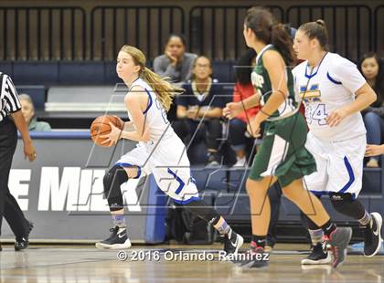 Thumbnail 1 in Hilltop vs Mira Mesa (CIF SDS D3 Final) photogallery.
