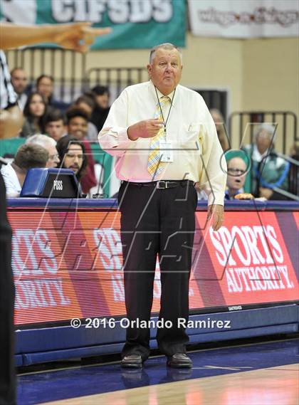 Thumbnail 2 in Hilltop vs Mira Mesa (CIF SDS D3 Final) photogallery.