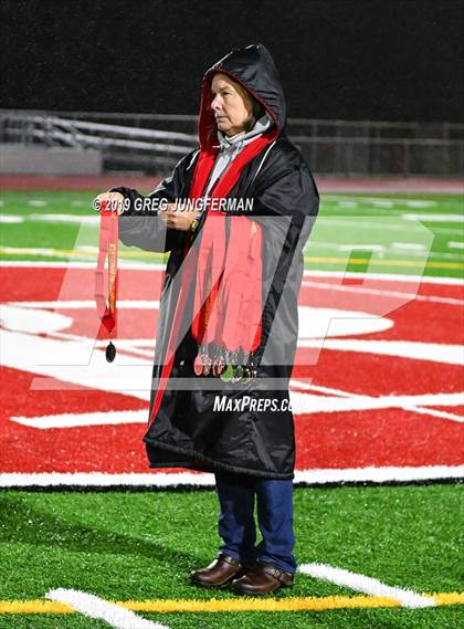Thumbnail 1 in De La Salle vs. Marin Academy (CIF NCS D1 Final) photogallery.