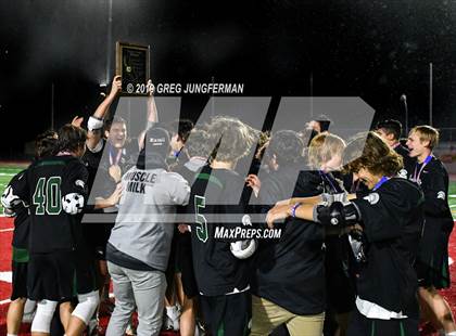 Thumbnail 3 in De La Salle vs. Marin Academy (CIF NCS D1 Final) photogallery.