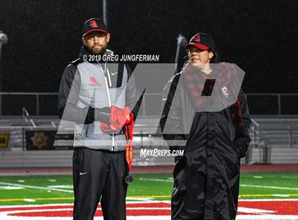 Thumbnail 3 in De La Salle vs. Marin Academy (CIF NCS D1 Final) photogallery.