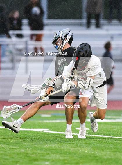 Thumbnail 3 in De La Salle vs. Marin Academy (CIF NCS D1 Final) photogallery.