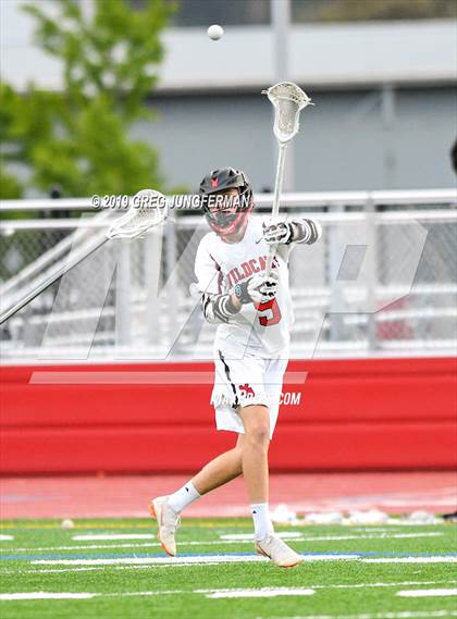 Thumbnail 3 in De La Salle vs. Marin Academy (CIF NCS D1 Final) photogallery.