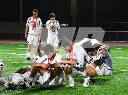 Thumbnail 3 in De La Salle vs. Marin Academy (CIF NCS D1 Final) photogallery.