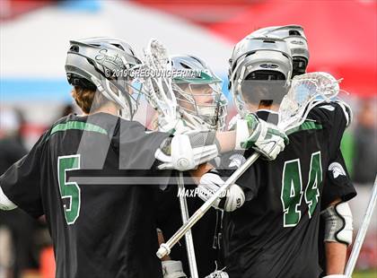 Thumbnail 3 in De La Salle vs. Marin Academy (CIF NCS D1 Final) photogallery.
