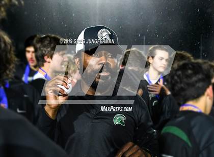Thumbnail 2 in De La Salle vs. Marin Academy (CIF NCS D1 Final) photogallery.