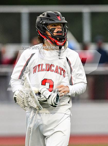 Thumbnail 2 in De La Salle vs. Marin Academy (CIF NCS D1 Final) photogallery.