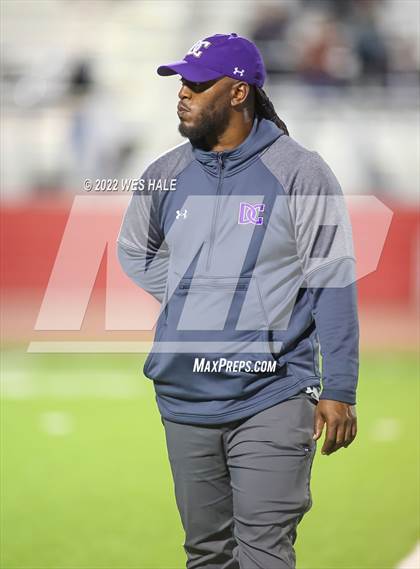 Thumbnail 2 in DeSoto Central @ Clinton (MSHAA 6A Round 1) photogallery.