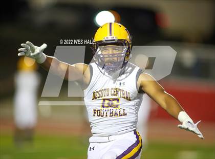 Thumbnail 2 in DeSoto Central @ Clinton (MSHAA 6A Round 1) photogallery.