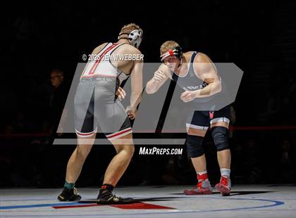 Thumbnail 1 in NIAA 4A Finals photogallery.