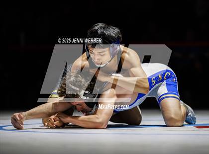 Thumbnail 1 in NIAA 4A Finals photogallery.