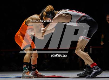 Thumbnail 1 in NIAA 4A Finals photogallery.
