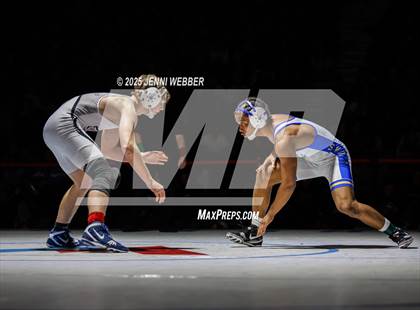 Thumbnail 1 in NIAA 4A Finals photogallery.