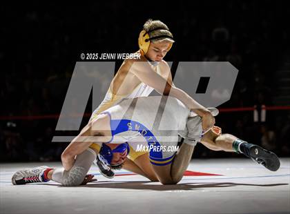Thumbnail 1 in NIAA 4A Finals photogallery.