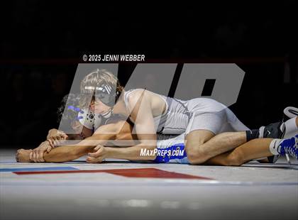 Thumbnail 1 in NIAA 4A Finals photogallery.