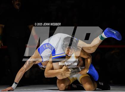 Thumbnail 1 in NIAA 4A Finals photogallery.