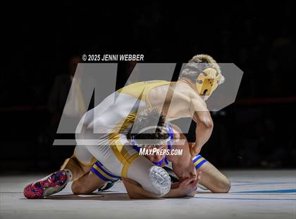 Thumbnail 3 in NIAA 4A Finals photogallery.