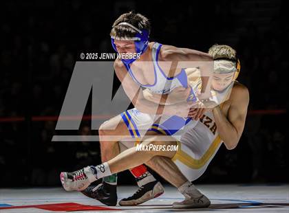 Thumbnail 1 in NIAA 4A Finals photogallery.